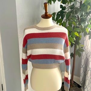Crops sweater never wore size XS